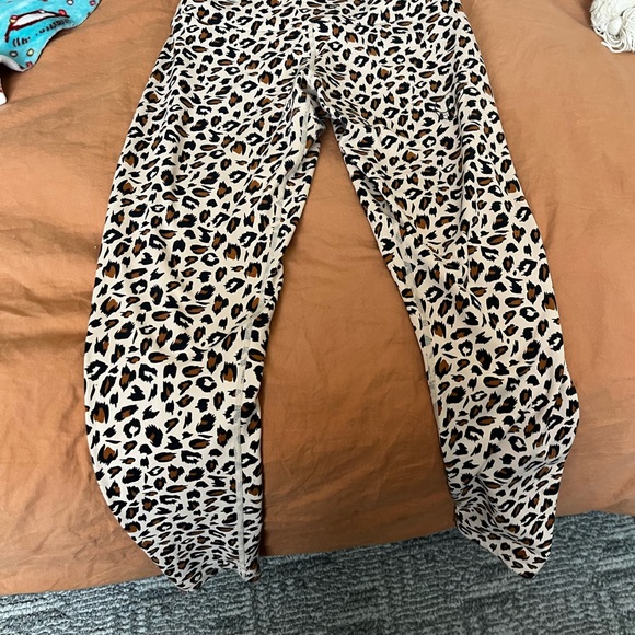 Ryder wear leggings only worn a couple of times - Picture 3 of 3